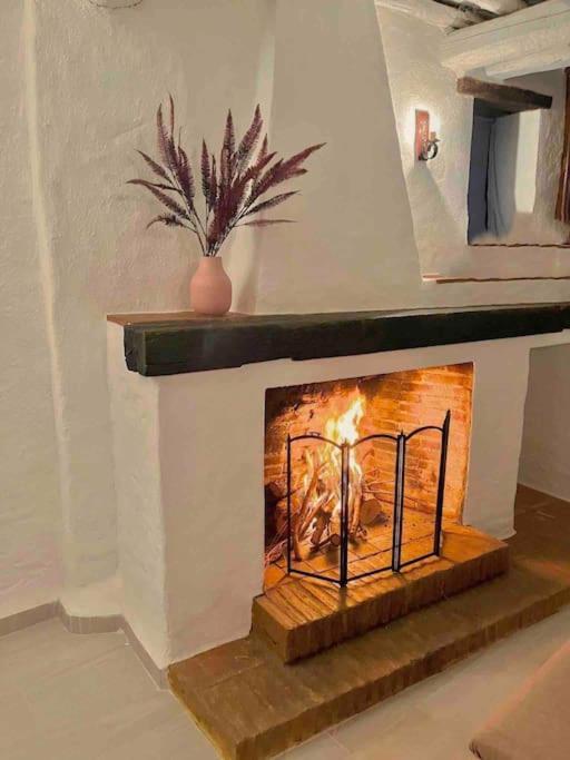 La Palmera. Casa Rural Con Piscina Privada. Benadalid Exteriér fotografie