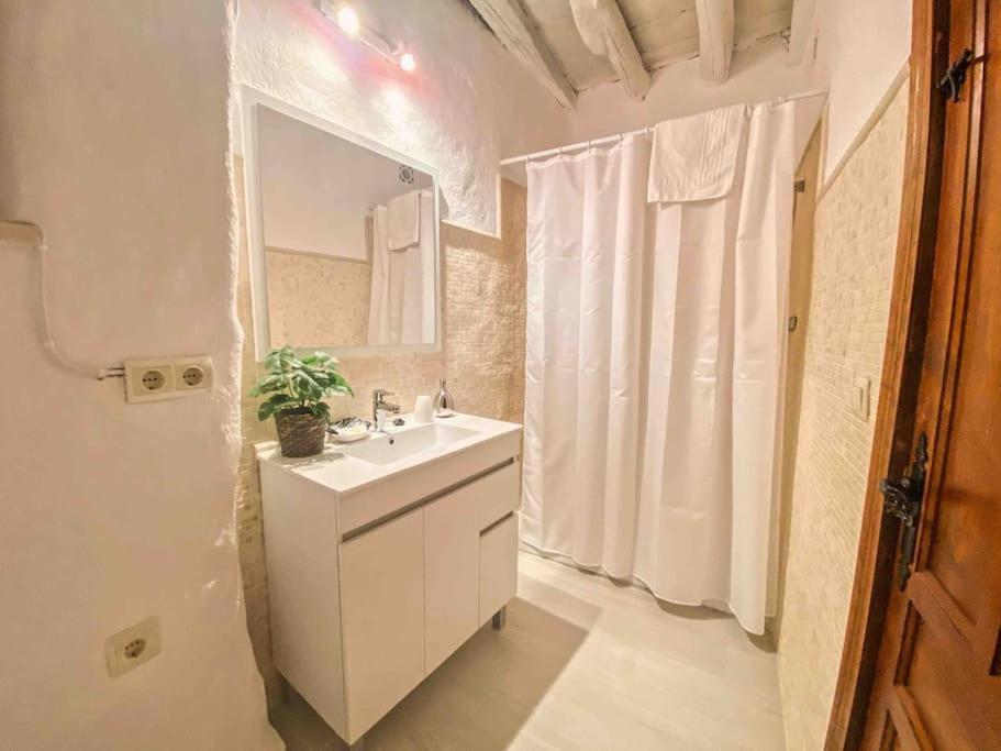 La Palmera. Casa Rural Con Piscina Privada. Benadalid Exteriér fotografie